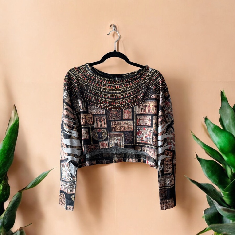 Blush Black/Brown/Beige/Mixed Egyptian Theme Artsy Print Knit Cropped Top - Picture 3 of 16